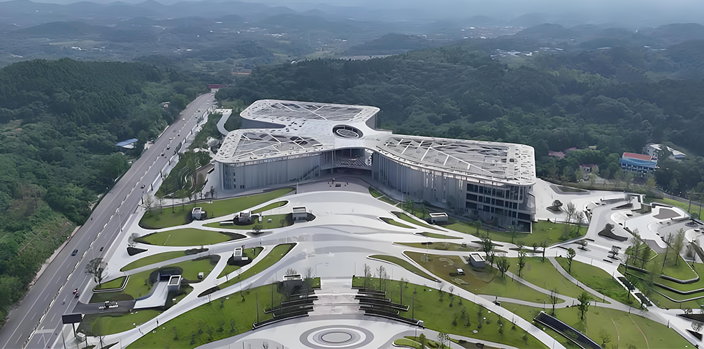 쓰촨 더양 화이 브라더스 스타 극장